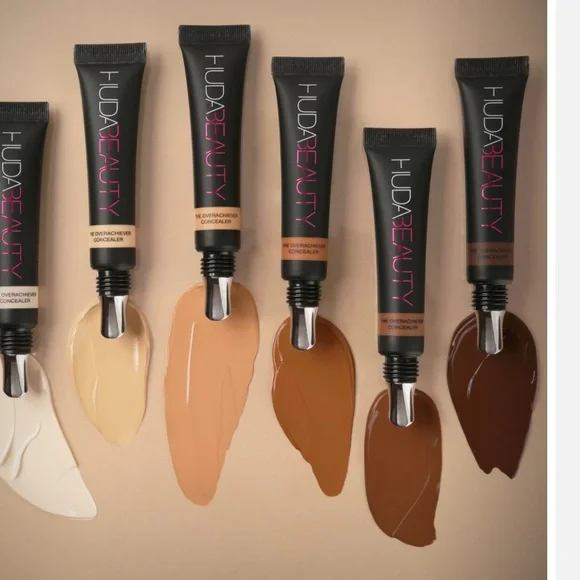 💕🍭Huda Beauty Graham Cracker Overachiever Concealer - Picture 7 of 7
